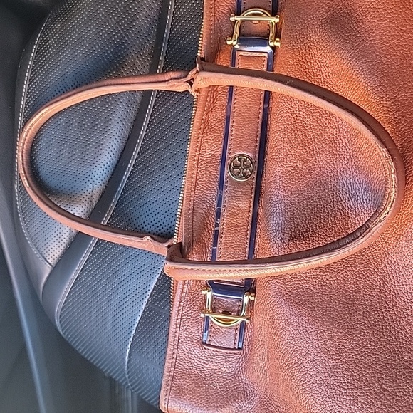 Tory Burch Sienna Robinson Horsebit Satchel Brown - Picture 6 of 6